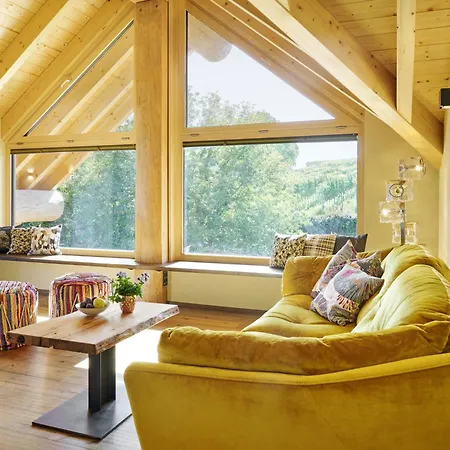 Schwarzwaldchalet De Luxe Mit Sauna By Interhome ハイタースハイム